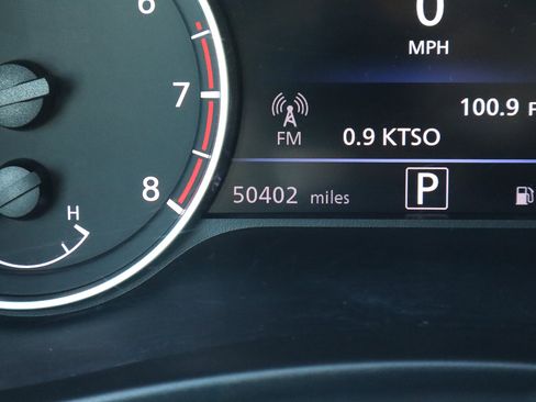 Used 2024 Nissan Sentra SV image 28