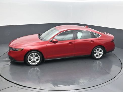 Certified 2023 Honda Accord LX image 12