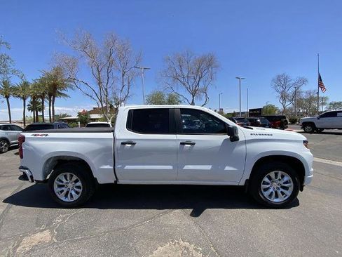 Used 2025 Chevrolet Silverado 1500 Custom AWD/4WD image 2