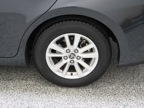 Certified 2025 Toyota Camry LE FWD image 10