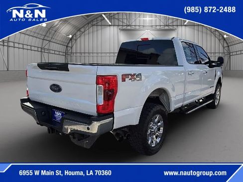 Used 2017 Ford F250 Lariat w/ Lariat Ultimate Package AWD/4WD image 5