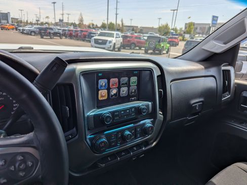 Used 2018 Chevrolet Silverado 2500 LT w/ LT Fleet Convenience Package AWD/4WD image 21