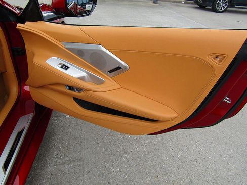 Used 2023 Chevrolet Corvette Stingray Premium Cpe w/ Z51 Performance Package RWD image 14