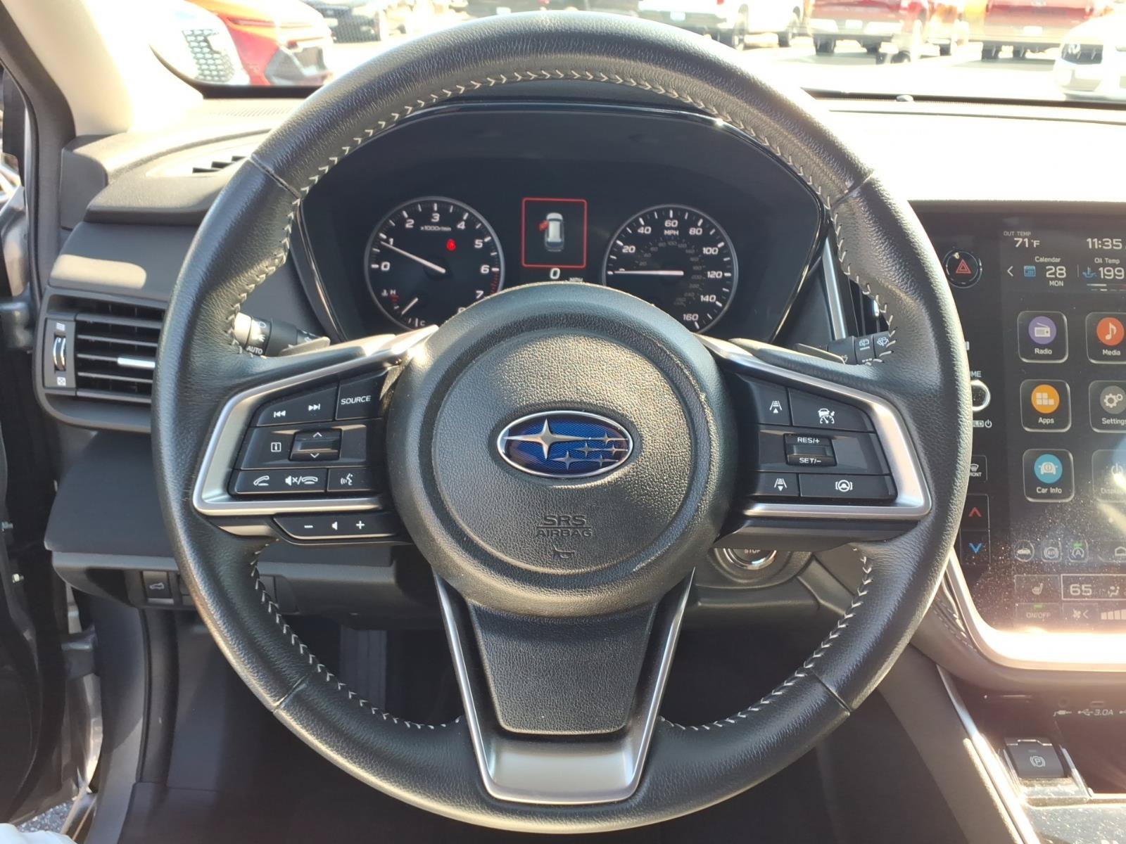 Used 2025 Subaru Outback Premium AWD/4WD image 19