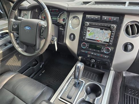 Used 2014 Ford Expedition Limited w/ Equipment Group 301A AWD/4WD image 37