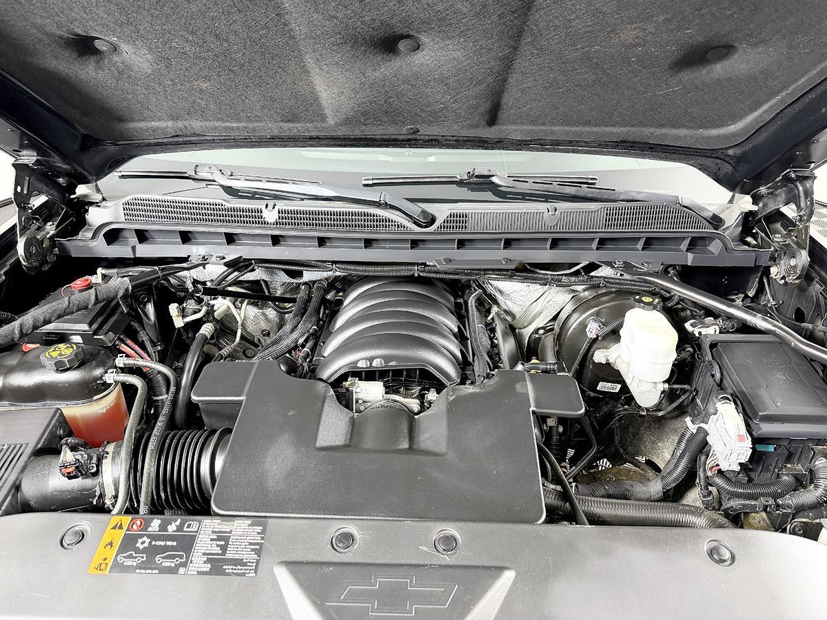 Used 2017 Chevrolet Silverado 1500 LT w/ All Star Edition AWD/4WD image 22