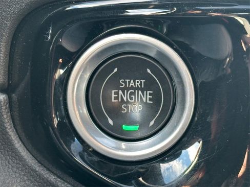 Used 2024 Chevrolet Silverado 2500 LTZ w/ LTZ Convenience Package image 34