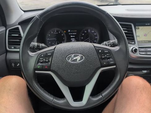 Used 2016 Hyundai Tucson Limited w/ Option Group 03 AWD/4WD image 20