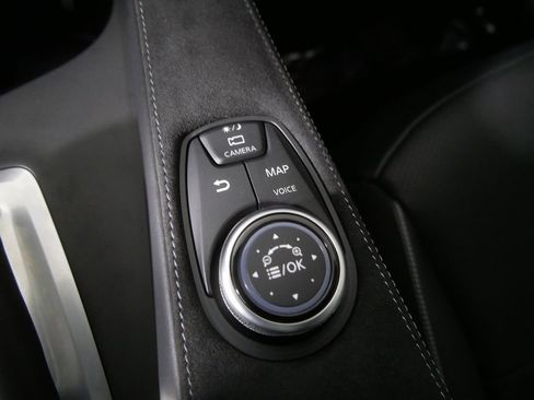 Used 2024 INFINITI QX50 Sensory image 26