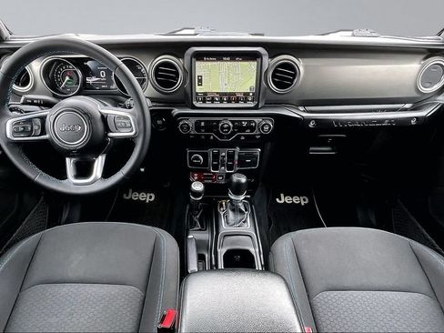 Certified 2023 Jeep Wrangler Unlimited Rubicon 4xe AWD/4WD image 9