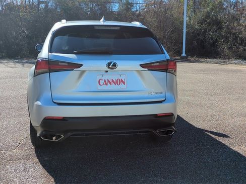 Used 2018 Lexus NX 300 FWD image 6