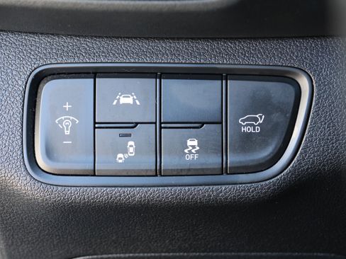 Used 2020 Hyundai Santa Fe SEL w/ Convenience + Premium Package image 15