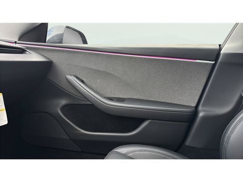 Used 2025 Tesla Model 3 Long Range RWD image 31