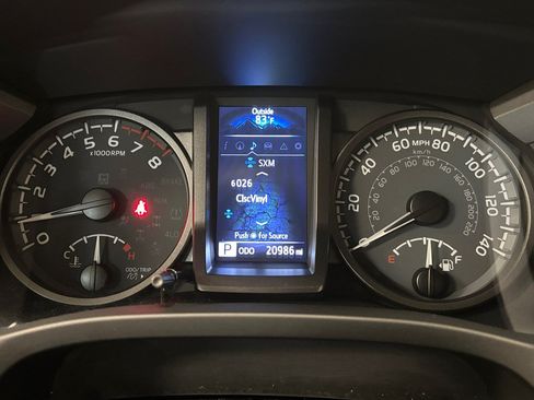 Used 2022 Toyota Tacoma TRD Sport w/ TRD Premium Sport Package AWD/4WD image 36