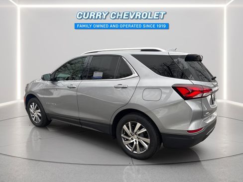 Used 2023 Chevrolet Equinox Premier image 10