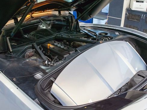 Used 2021 Chevrolet Corvette Stingray Preferred Cpe w/ Z51 Performance Package image 11