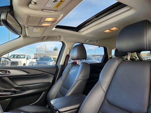 Used 2021 MAZDA CX-9 Touring w/ Touring Premium Package image 28