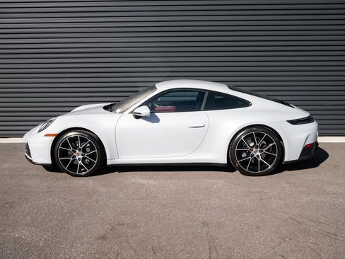 Certified 2025 Porsche 911 Carrera w/ Premium Package image 2
