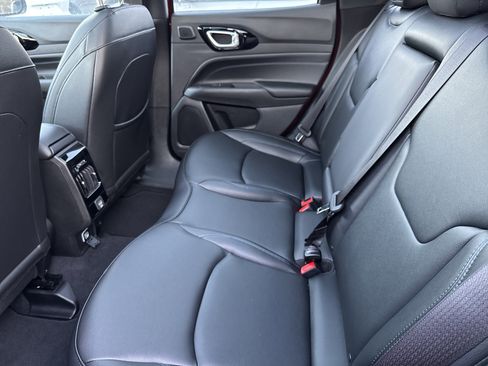 New 2026 Jeep Compass Limited w/ Sun, Sound & Navigation Group image 23