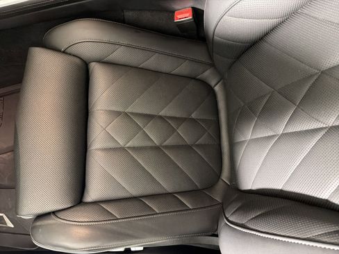 Certified 2025 BMW X5 sDrive40i w/ M Sport Package RWD image 22