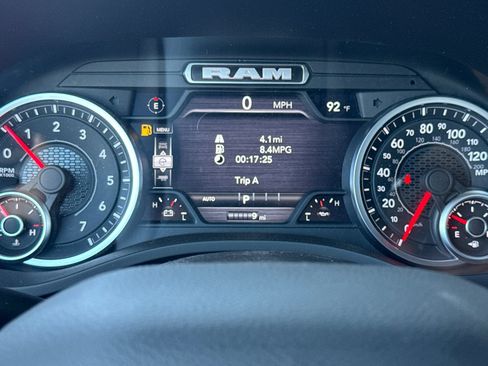 New 2026 RAM 1500 Big Horn AWD/4WD image 23