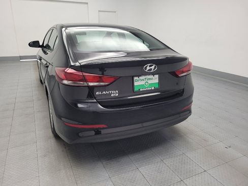 Used 2018 Hyundai Elantra SE FWD image 6