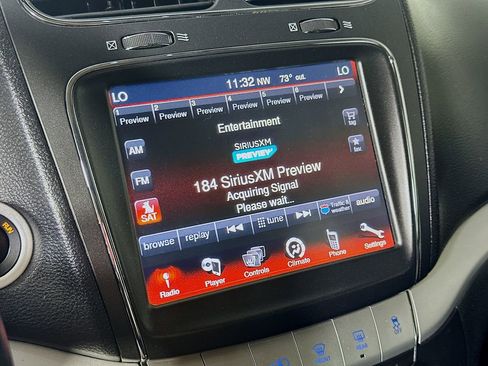 Used 2014 Dodge Journey Limited w/ Flexible Seating Group FWD image 28