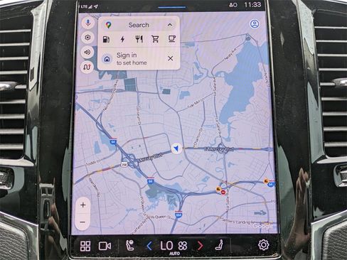 Certified 2023 Volvo XC90 T8 Plus w/ Protection Package Premier image 21