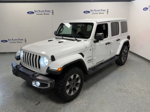 Used 2018 Jeep Wrangler Unlimited Sahara w/ Dual Top Group image 3