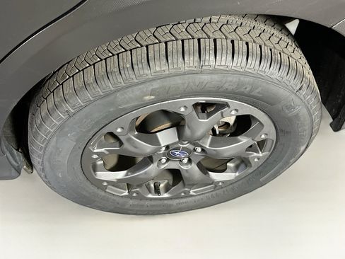 Used 2023 Subaru Crosstrek 2.5i Sport AWD/4WD image 29