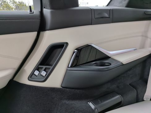 Certified 2024 BMW X7 xDrive40i w/ Executive Package image 41