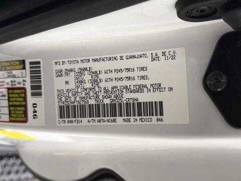 Used 2023 Toyota Tacoma SR image 31