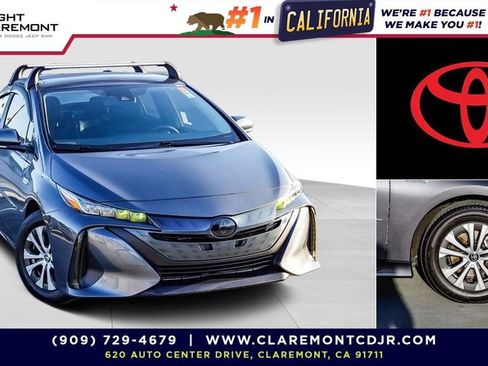 Used 2022 Toyota Prius Prime XLE FWD image 1
