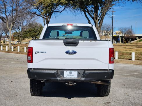 Used 2017 Ford F150 XL w/ Equipment Group 101A Mid image 6