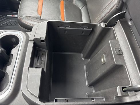 Certified 2020 GMC Sierra 1500 AT4 w/ Technology Package image 34