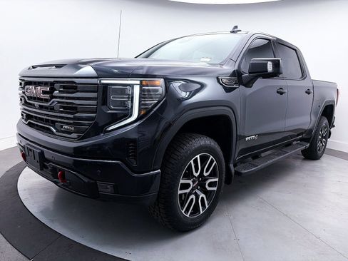 Used 2023 GMC Sierra 1500 AT4 w/ AT4 Preferred Package image 15