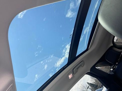 Used 2026 Ford Escape Platinum w/ Premium Technology Package image 17