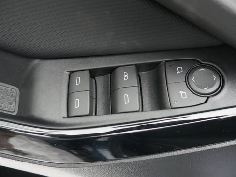 New 2026 Chevrolet Equinox LT image 27