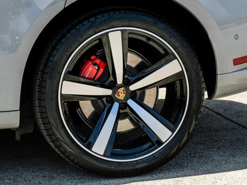 Used 2023 Porsche Macan GTS AWD/4WD image 53