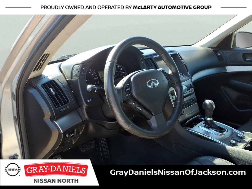 Used 2015 INFINITI Q40 AWD w/ Navigation Package image 9