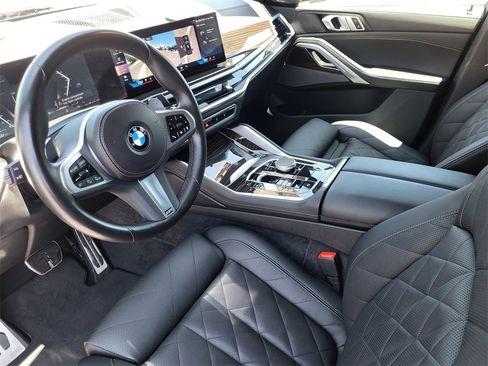 Used 2024 BMW X6 xDrive40i image 12