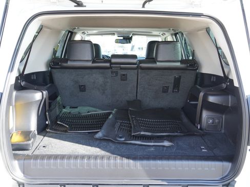 Certified 2022 Toyota 4Runner SR5 Premium image 15