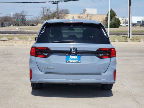Certified 2025 Honda Odyssey Sport-L image 6