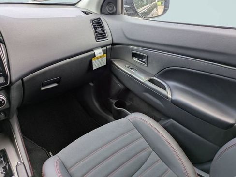 New 2026 Mitsubishi Outlander Sport SE AWD/4WD image 18