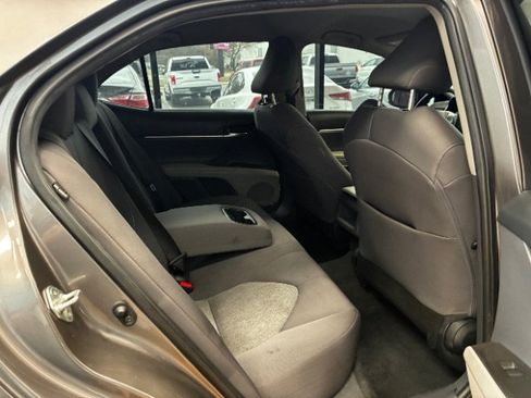 Used 2023 Toyota Camry LE image 33