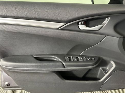 Used 2020 Honda Civic Sport image 24