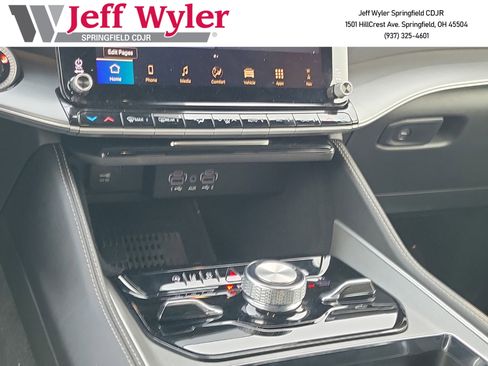 New 2026 Jeep Grand Wagoneer Limited w/ Convenience Group I image 12