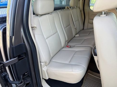 Used 2008 GMC Sierra 2500 SLE AWD/4WD image 38