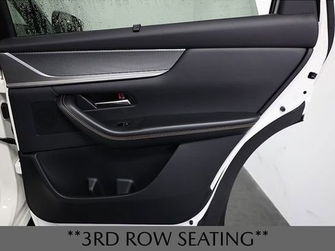 New 2026 MAZDA CX-90 Plug-In Hybrid w/ Preferred image 18