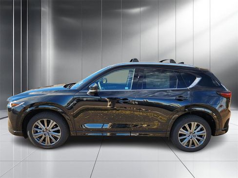 New 2025 MAZDA CX-5 Signature image 28